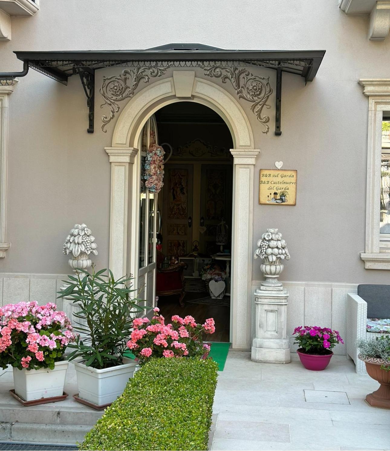 B&B Sul Garda Castelnuovo del Garda Kültér fotó